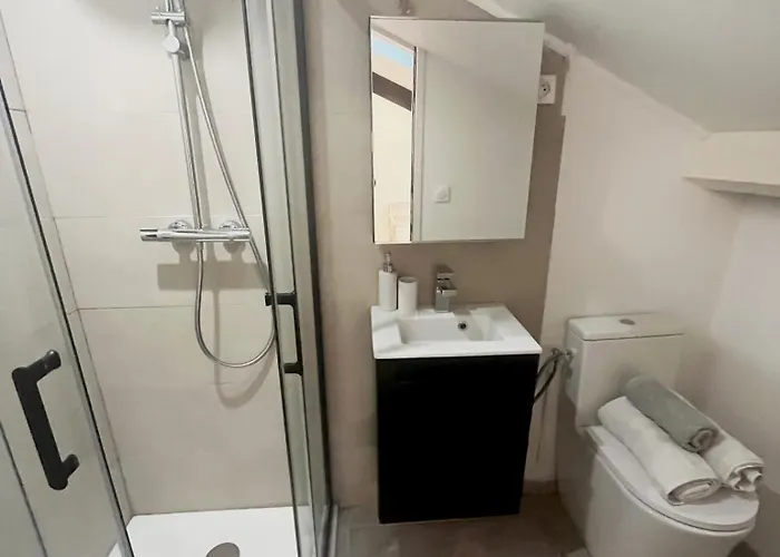 Petit - 5min Plages & Gare & Palais Des Festivals - Climatisation Apartment